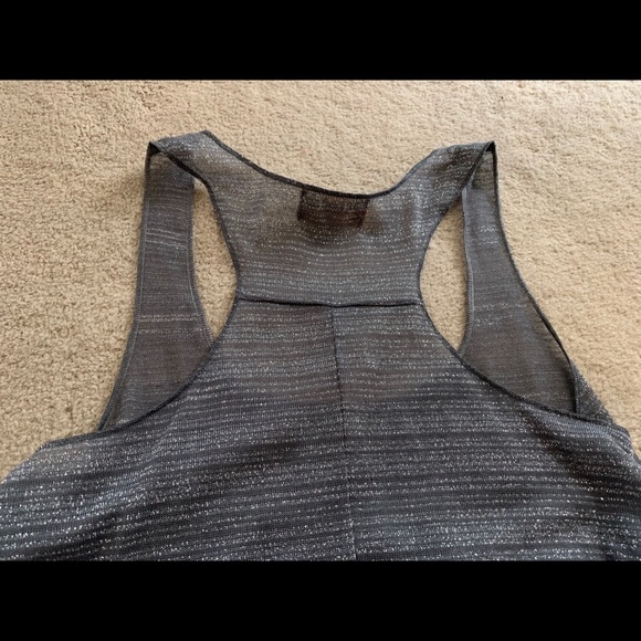 Mudd Medium Razorback Tank Top Bundle - Picture 4 of 8